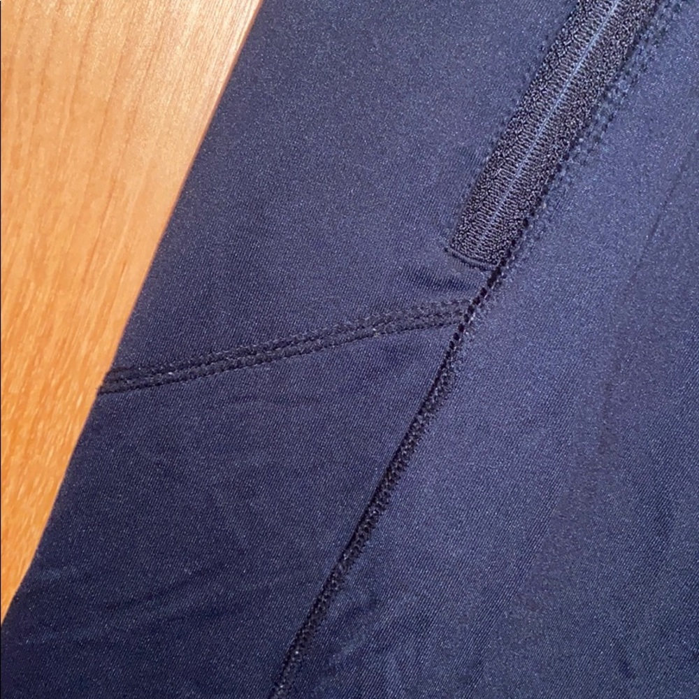 Multi-pocket leggings - Picture 4 of 4